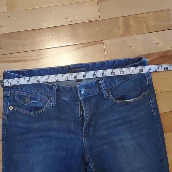 BANANA REPUBLIC Cropped & Cuffed Jeans - Picture 2 of 7